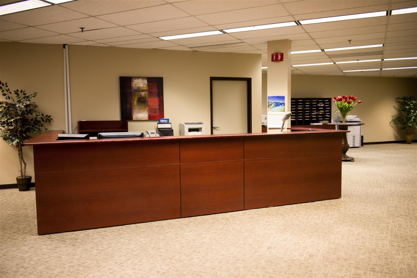 Main desk at the Mansfield location